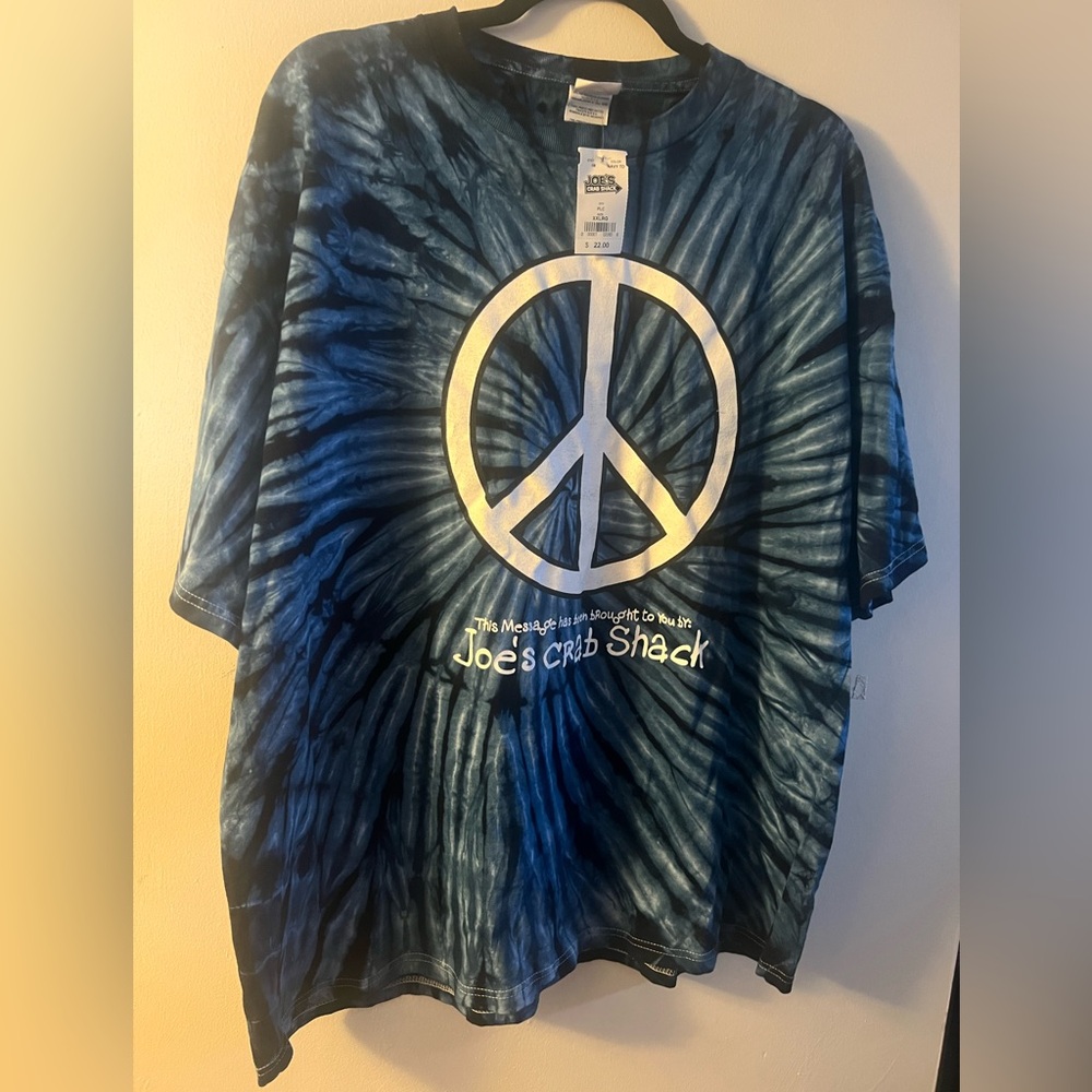 Joe's Crab Shack Tie-Dye Peace Sign T-Shirt